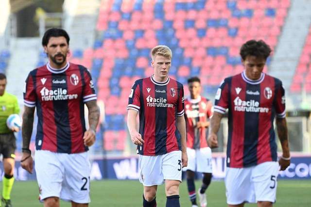 塔图姆31+8利拉德32分 凯尔特人险胜雄鹿7连胜